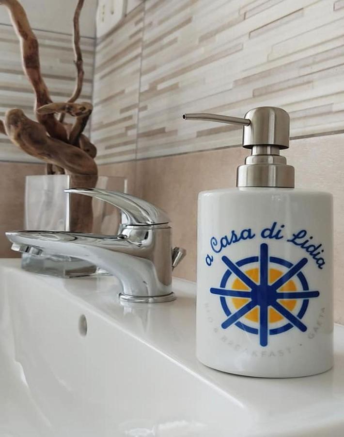 A Casa Di Lidia B&B جنوى المظهر الخارجي الصورة