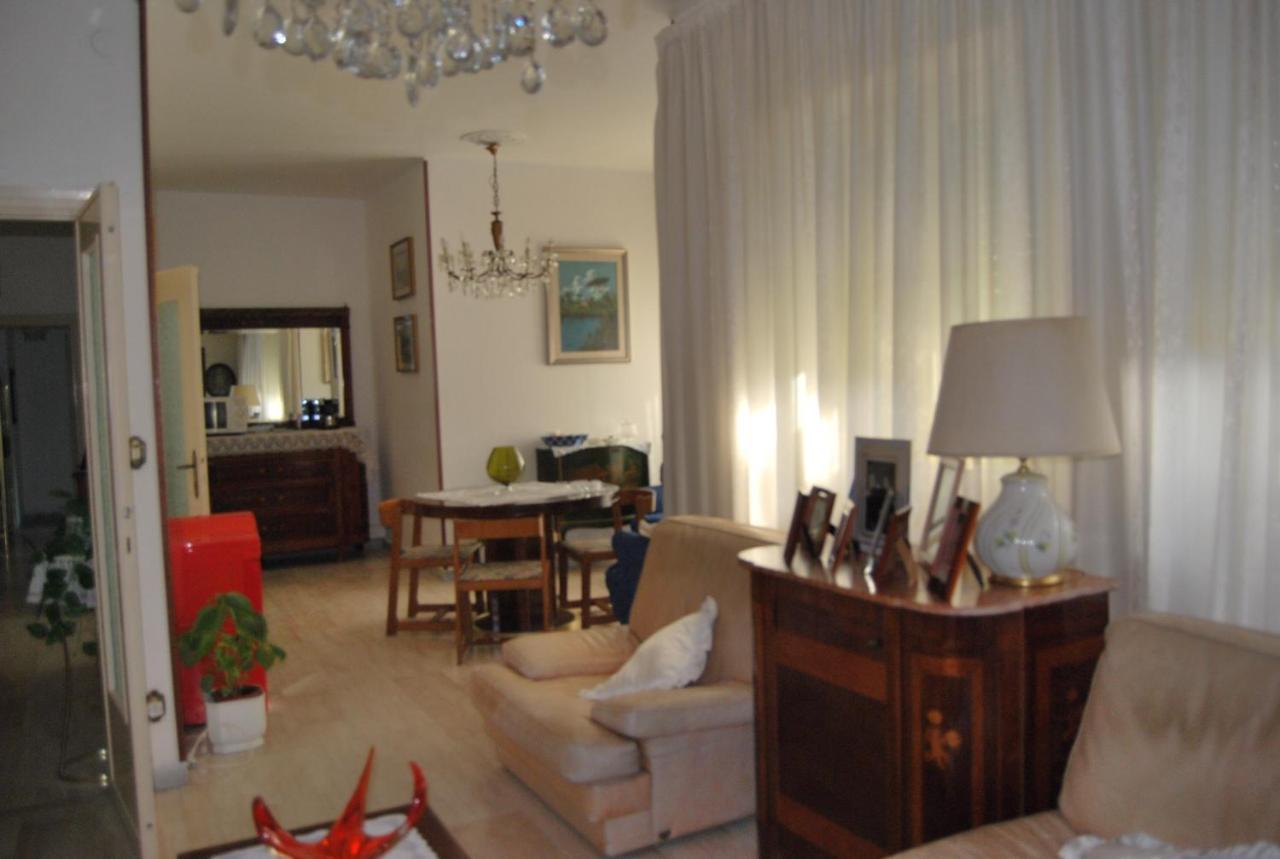 A Casa Di Lidia B&B جنوى المظهر الخارجي الصورة